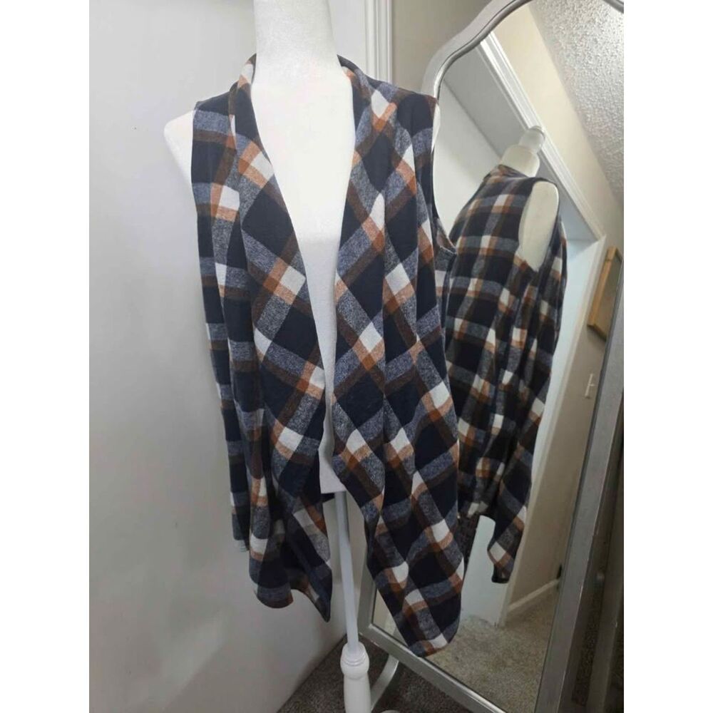 Plaid Drape Front Sleeveless Vest